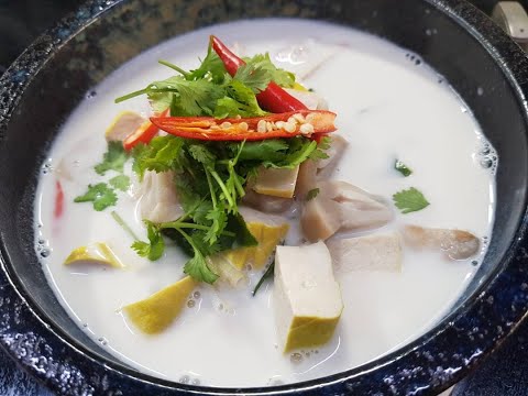 asian vegetables with tofu and coconut milk