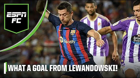 Robert Lewandowski with a BACKHEEL GOAL!