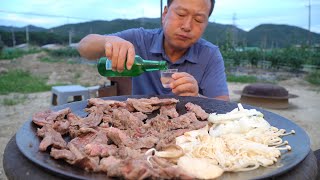맛있게 숙성된 한우 갈비살에 소주 한 잔 ~ (Aged Korean Beef Ribs with Soju) 요리&먹방!! - Mukbang eating show