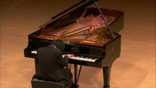 Pianist Nobuyuki Tsujii "Elegy for the Victims of the Tsunami in Japan on 03-11-2011" screenshot 2