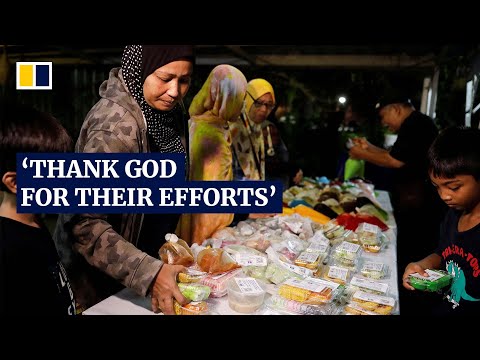 Malaysian charity redistributes excess food from Ramadan bazaars to low-income families
