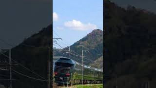 #shorts 版 87系トワイライトエクスプレス瑞風 本町踏切 20220412　Series87 TwilightExpressMizukaze 12Apr2022 Honmachi Cross