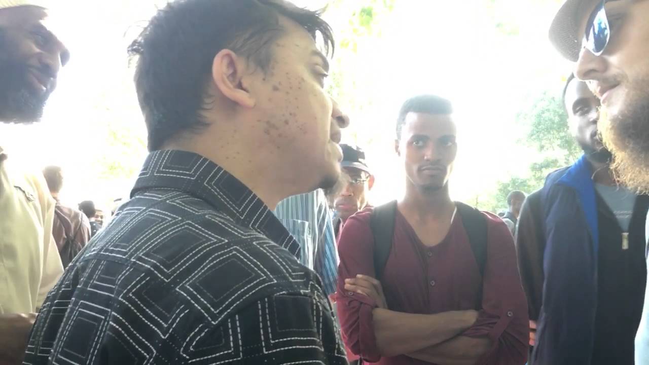 Br Mansoor debates with 2 Christian men. Speakers Corner