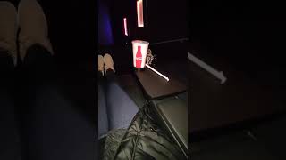 Ab ins Kino. Mit den neuen Stühlen ☺️ Mann konnte einfach fast Ligen ☺️