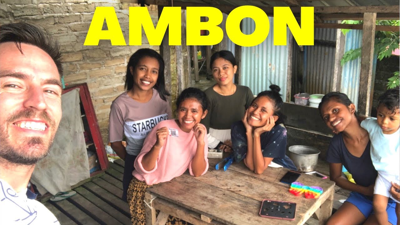 Friendly Malukan Girls Invite Me Inside 🇮🇩