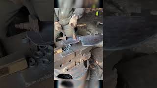 How Craftsmen Lock Wood Together Without Nails