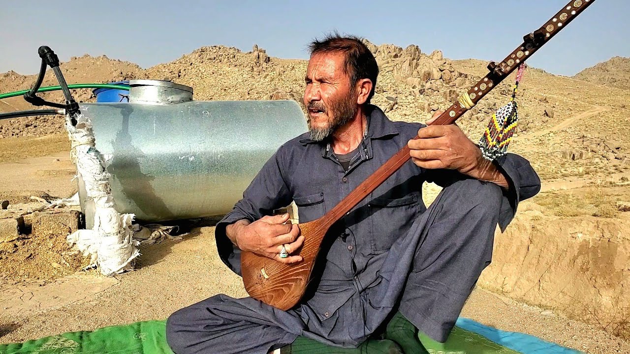 اجرای دمبوره توسط استاد قادر ذاهیدی | سنتی و دلنشین