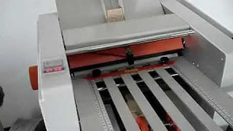 2017 china A4 A3 Manul Automatic Folding Machine Paper Feeder Machine Paper folder