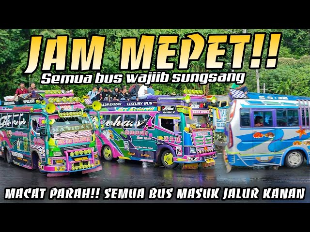 JAM MEPET!! SEMUA BUS PADA MASUK JALUR KANAN AKIBAT MACAT PARAH class=