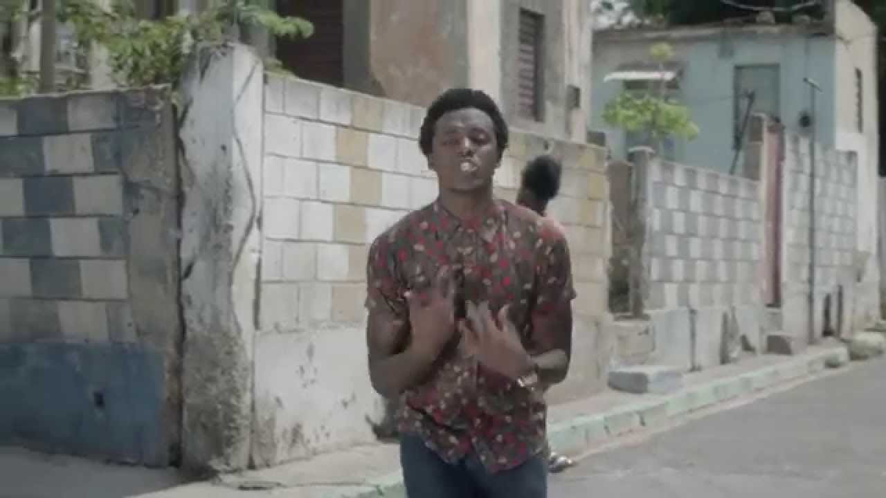 Romain Virgo ft Assassin aka Agent Sasco   Fade Away  Official Music Video