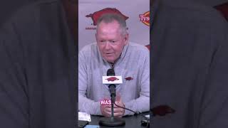 Es Hora De Que La Estrella De Pine Bluff, Courtney Crutchfield, Brille?