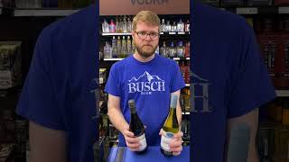 WHAT DETERMINES THE COLOR OF WINE?