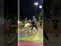 Córdoba: Campazzo se sumó a un picado de básquet con un par de chicos en una plaza