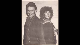 Stop Your Fussin - Toni Childs - Rob & Mandy - The Wilson Sharmin Duo   Live@Lindeman Island 1989