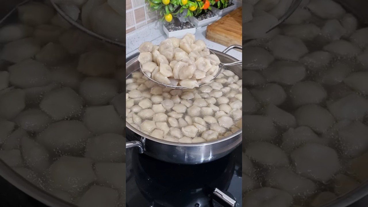 MANTI SUNUMU – ENFES MANTI SOSU TARİFİM VE MANTI TARİFİM VİDEOLARIMDA BULABİLİRSİNİZ