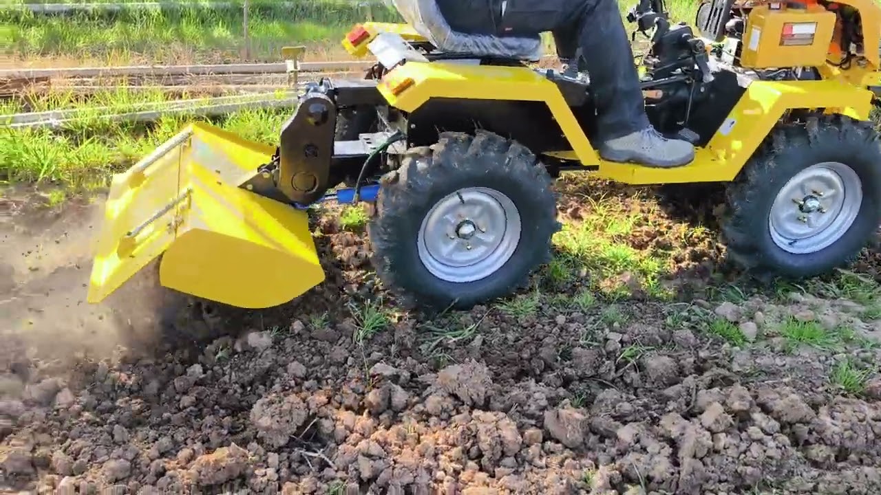 Tractorino: Nuevos t12 4x4 articulados