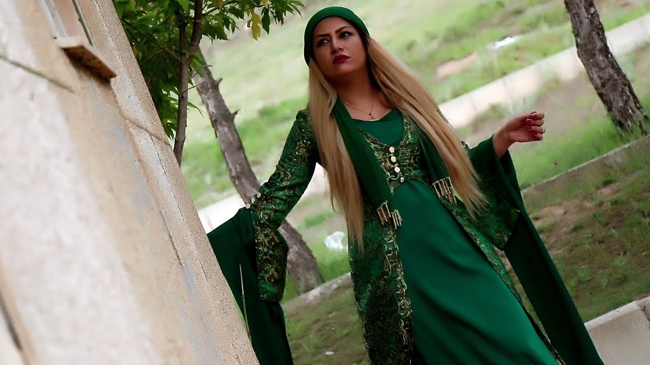 Live performance of the lullaby song in London by Katayoun , October 2022