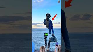 Bagaimana patung ini bisa melayang🤯