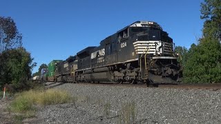 Christmas Eve NS SD70ACe #1224 & Dash 9 #9625 - 60MPH Intermodal 28V - Atwater Ohio October 2022