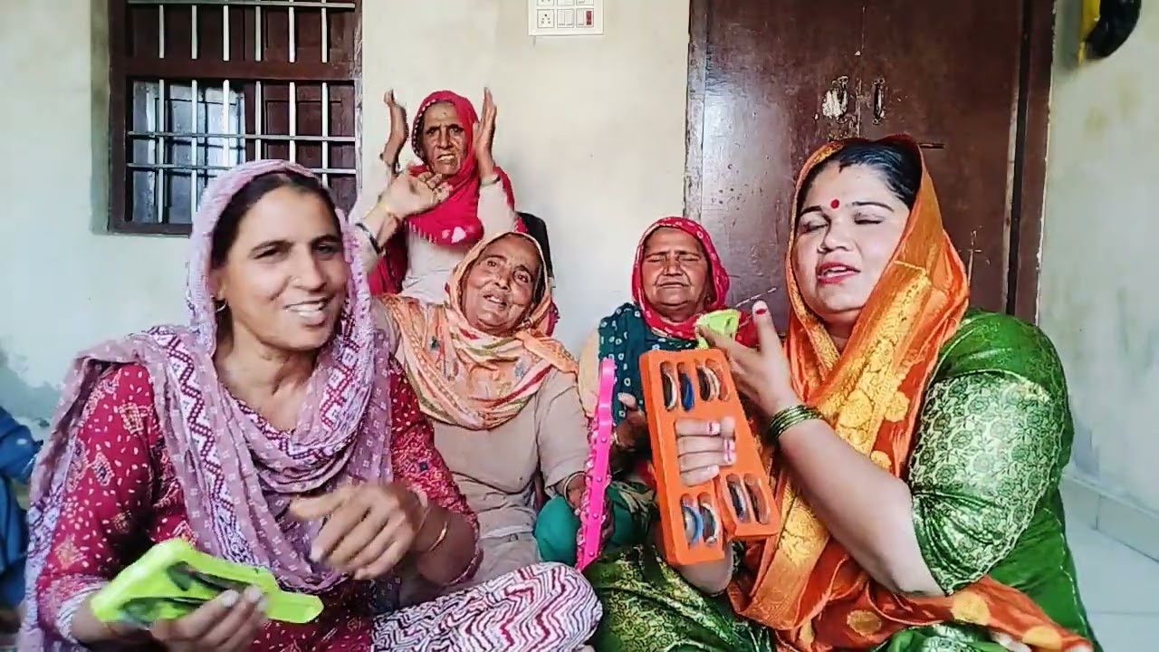 भजन कीर्तन 🙏🌹❤️📿बुड्ढी है लुगाई मस्ताई फागन में 🥁🥰🙏🌹 Manju dalal 6992