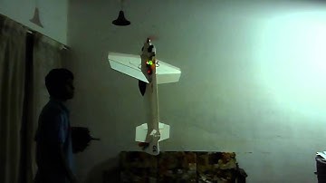 32" YAK55 hover with multiwii test #2