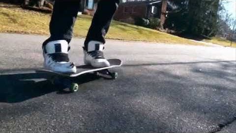 Pop Shuvit Late Flip