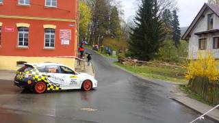 SAFETY CAR z duszą Showmana Rozstawia Kibiców.