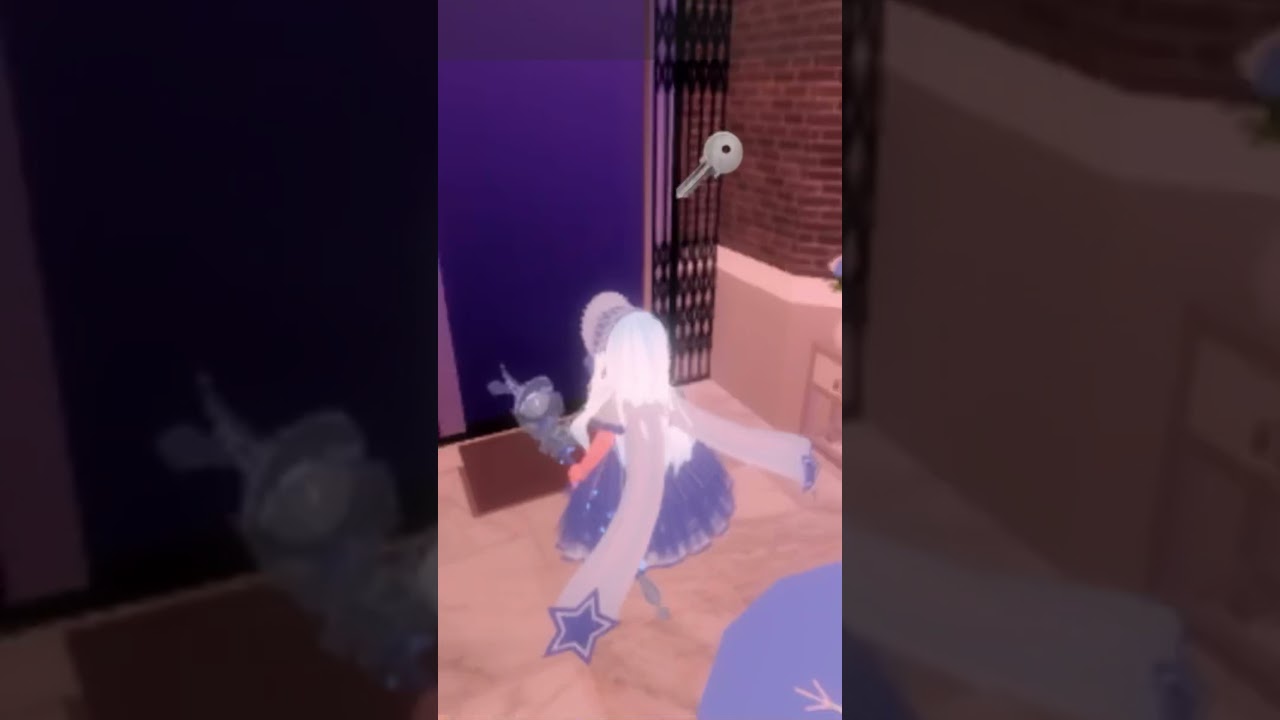 smalltown boy but it’s royale high (cause why not)