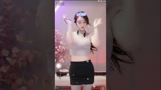 王梓伊💃💃⁵²¹¹20220813230353