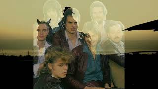 Download Lagu New Deal Country/CountryRockformatie Tros CountryShow De Koornbeurs in Franeker 5-2-1982 'Desperado' MP3