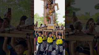 Ogoh ogohnya patah teman