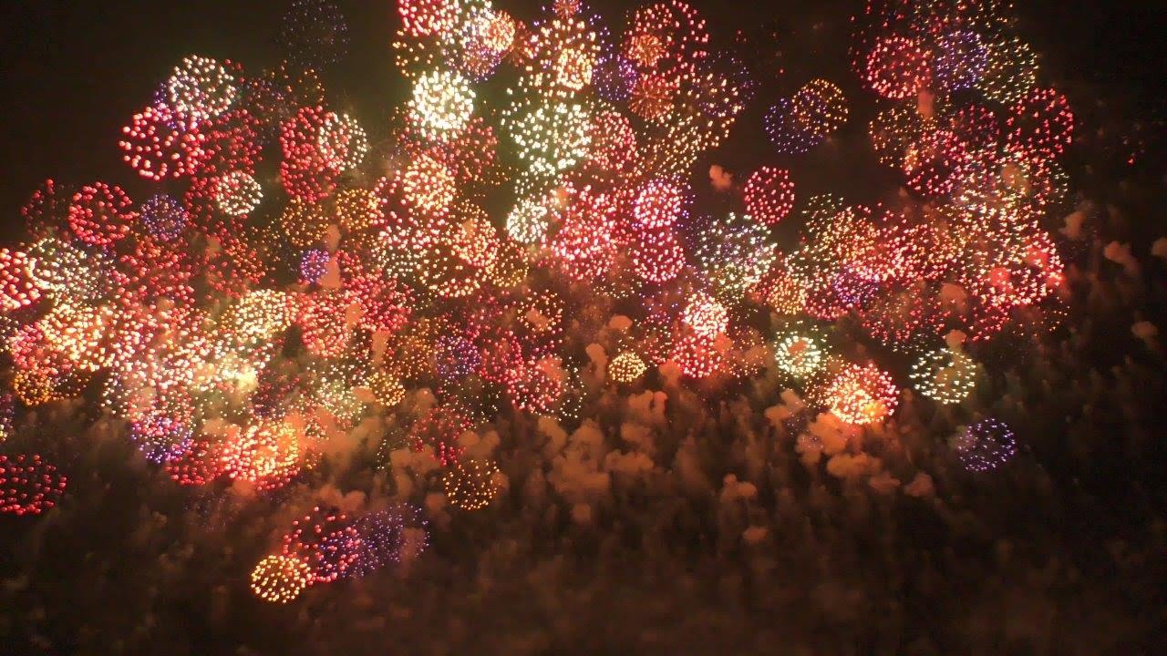 18 古河花火大会 花火デートに最適な穴場はこの3つで決まり 有料席情報や仮設トイレ情報をチェック 18 茨城花火大会最新情報 花火 デートのスポットやおいしい穴場など