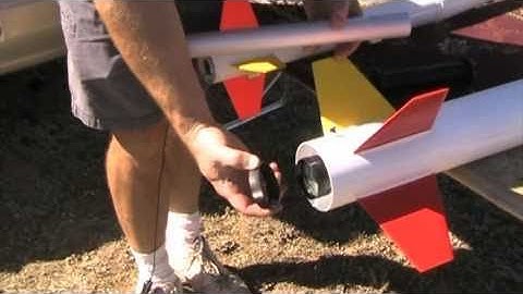 "Using A Motor Adapter for High-Power Model Rockets"