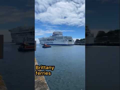 Looking at Brittany ferries ⛴ /Sundaywalk in PlymouthUk #Unwind #viral #exercise#naturelover#ferry