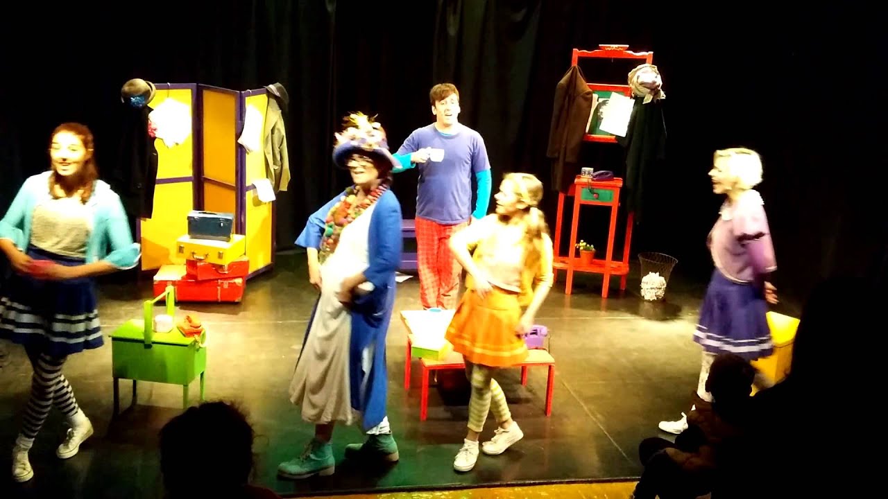 Canción de tomar el te - Teatro La Galera