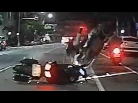 【車禍影片】這是要怎麼閃？（2023.07.11 台中市西區南屯路一段