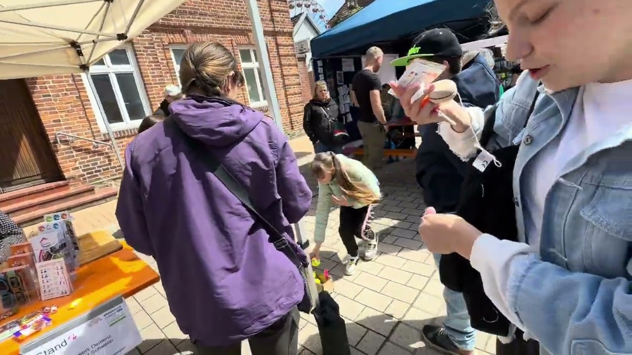 Немецкий городок Ludwigslust ￼. Lindenfest. ￼