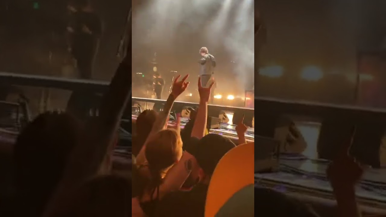 Beartooth Live Body Bag (One Decision) YouTube