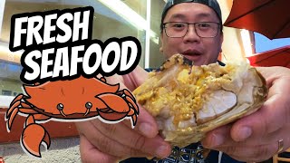 Eating Fresh Seafood by the Pier - SEAFOOD MUKBANG