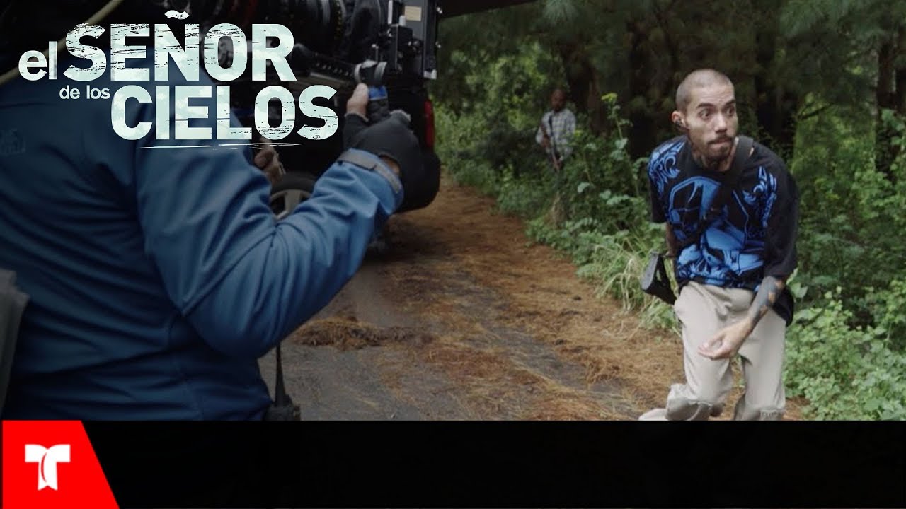 El Señor de los Cielos 6 | Detrás de Cámaras: Emboscada y muerte del Chivo y del Mocho | Telemundo