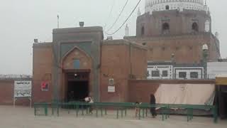 Hazrat bahaudin zakria mezar Multan