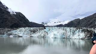 Alaskan cruise 2023 - Glacier Bay National Park - John Hopkins glacier and guy from pool