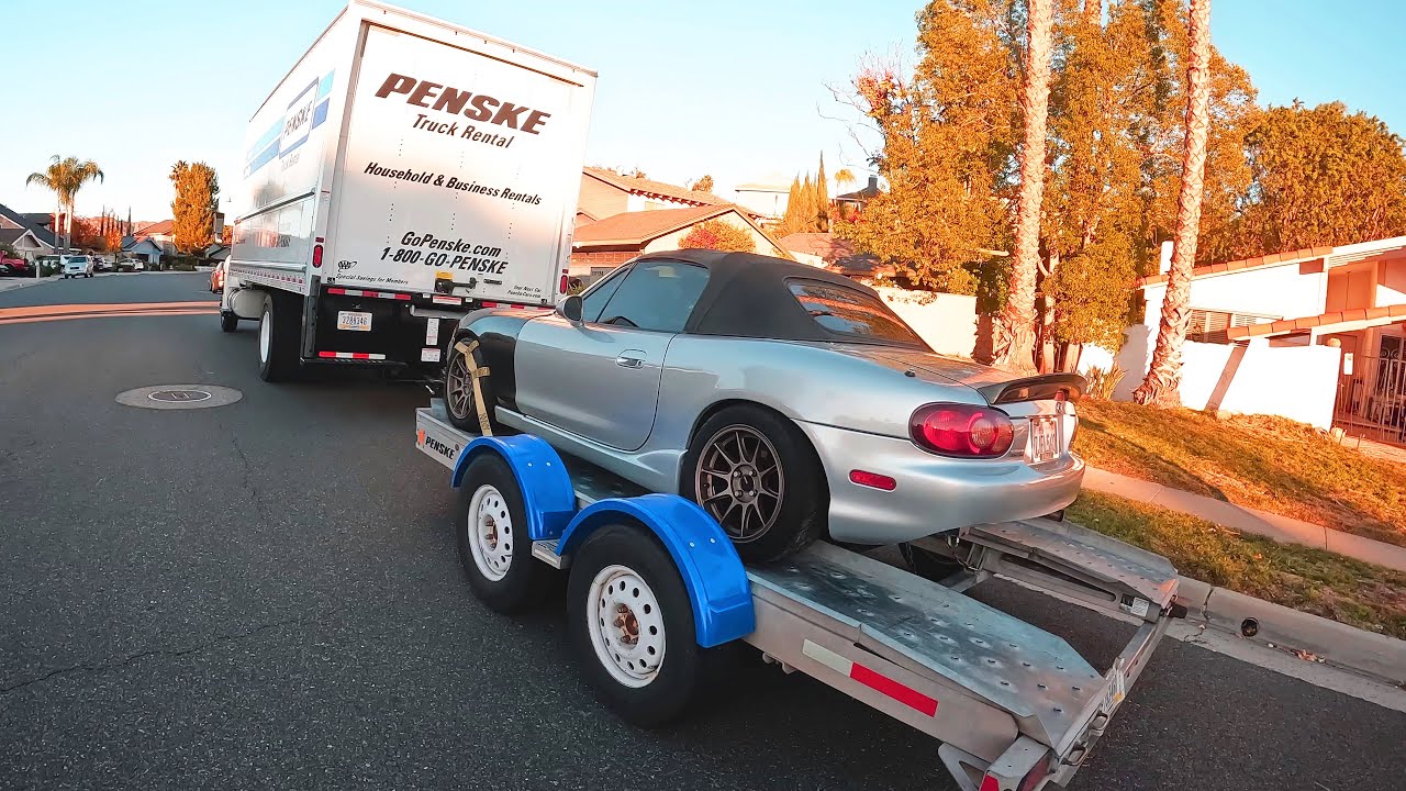 Moving Across America Towing my Race Car! (Roadtrip)