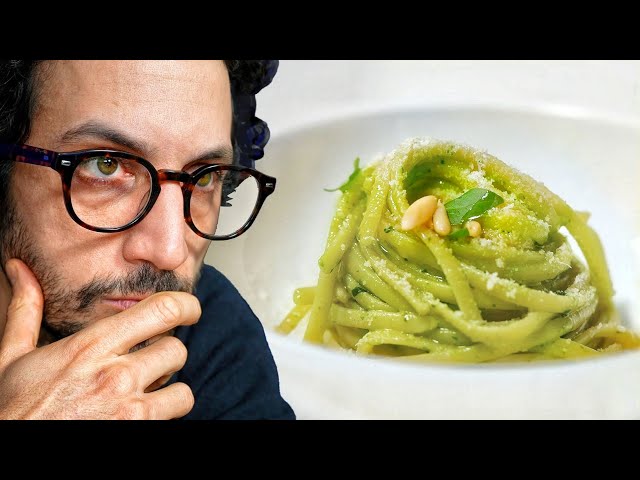I've been making Pesto wrong my entire life... (la ricetta genovese 🤌) class=