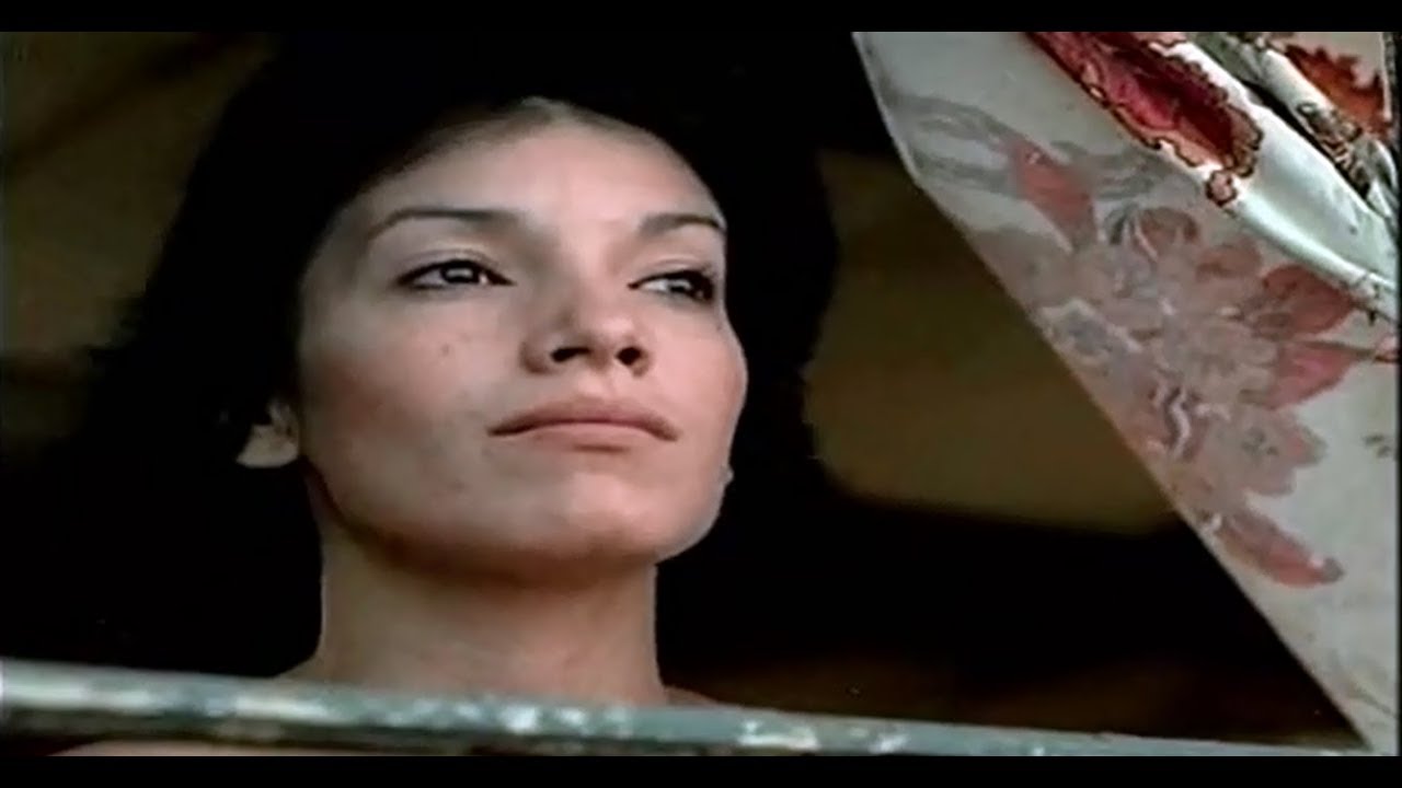 Pili Flores-Guerra