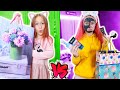 НЕУДАЧНЫЕ ПОДАРКИ на 8 марта. Дети VS Подростки. #shorts