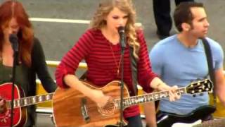 Taylor Swift - Long live - Thanksgiving Performance