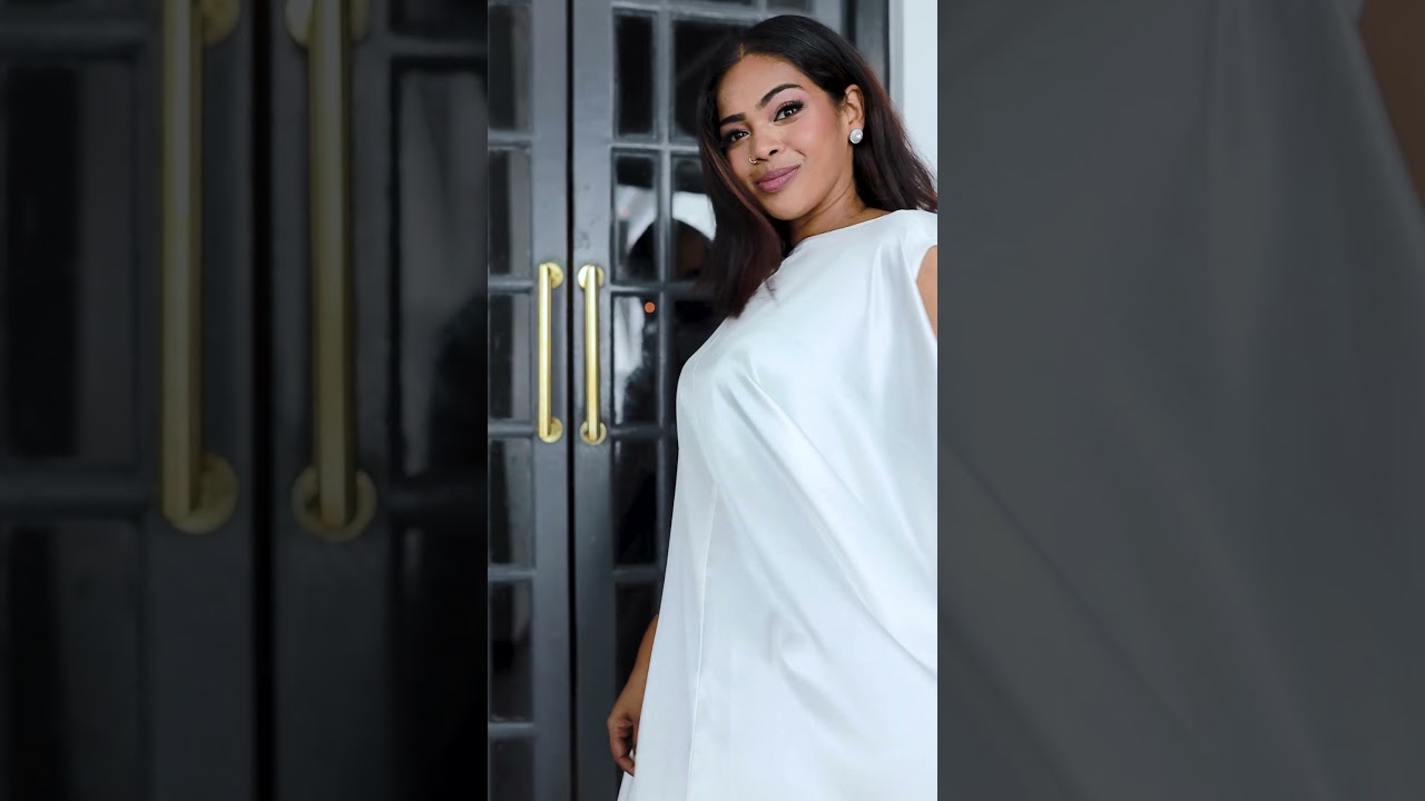 Make a statement with the Khloe dress - understated luxury for the modern woman! 💖👗Shop Now!