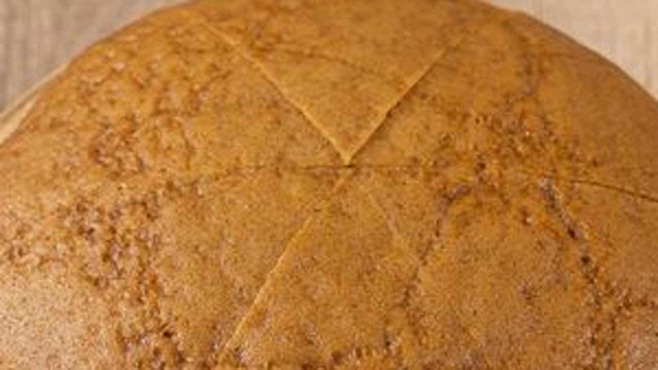 比发糕还好吃的马拉糕，在家就能复刻茶楼的味道 古法马拉糕是广式茶楼的经典之一，在家做很简单，轻松复刻茶楼的味道#马拉糕