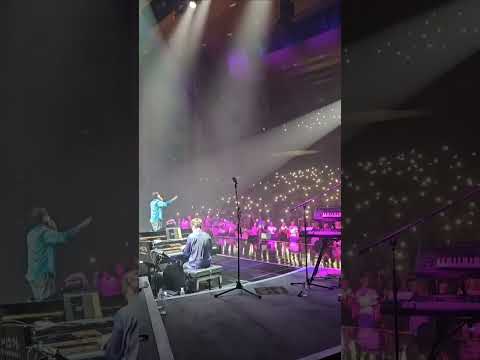 군산 콘서트 앵콜 신곡 비가와 떼창 thumbnail